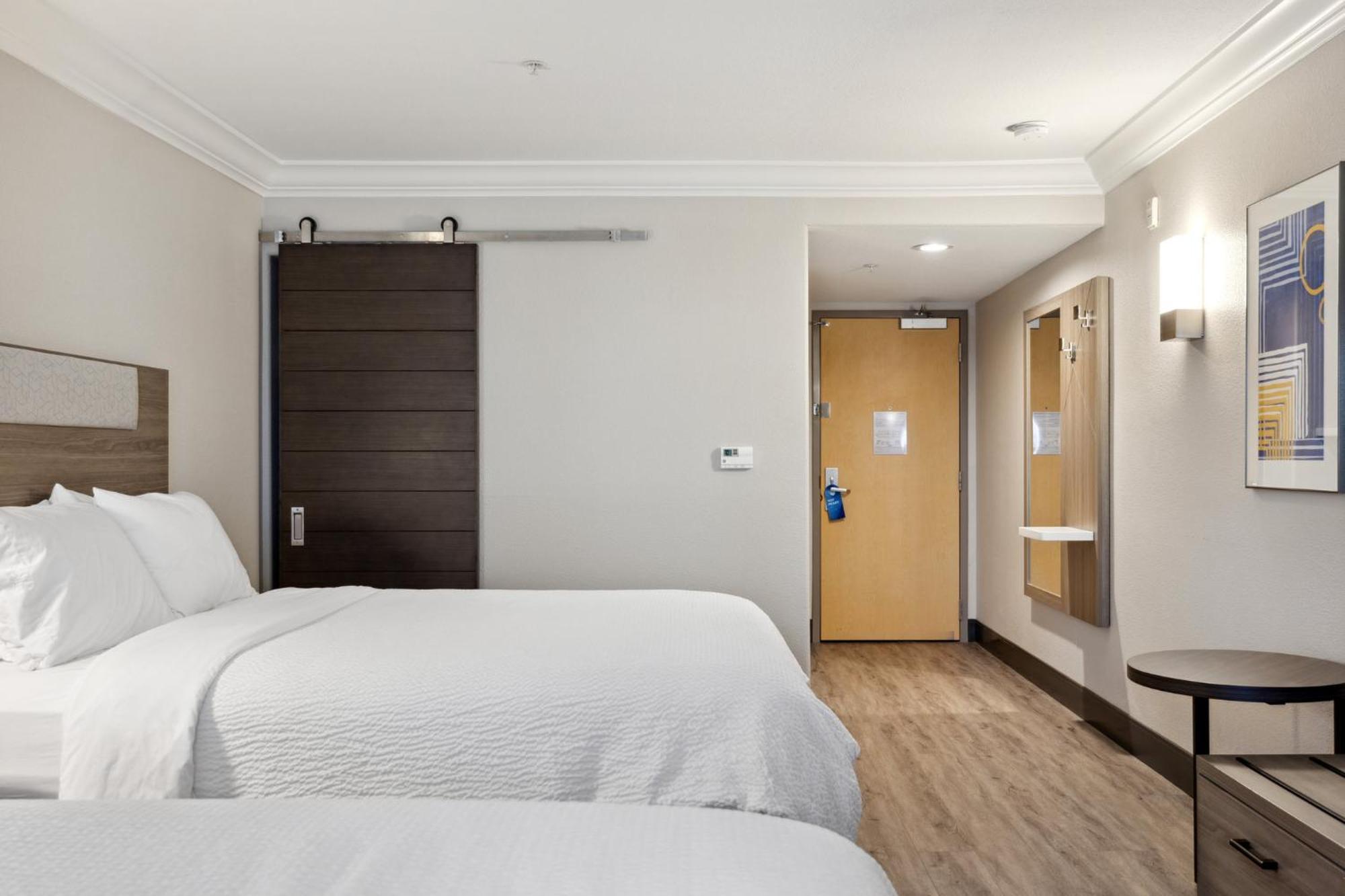 Holiday Inn Express Hotel & Suites Vacaville By Ihg Екстер'єр фото