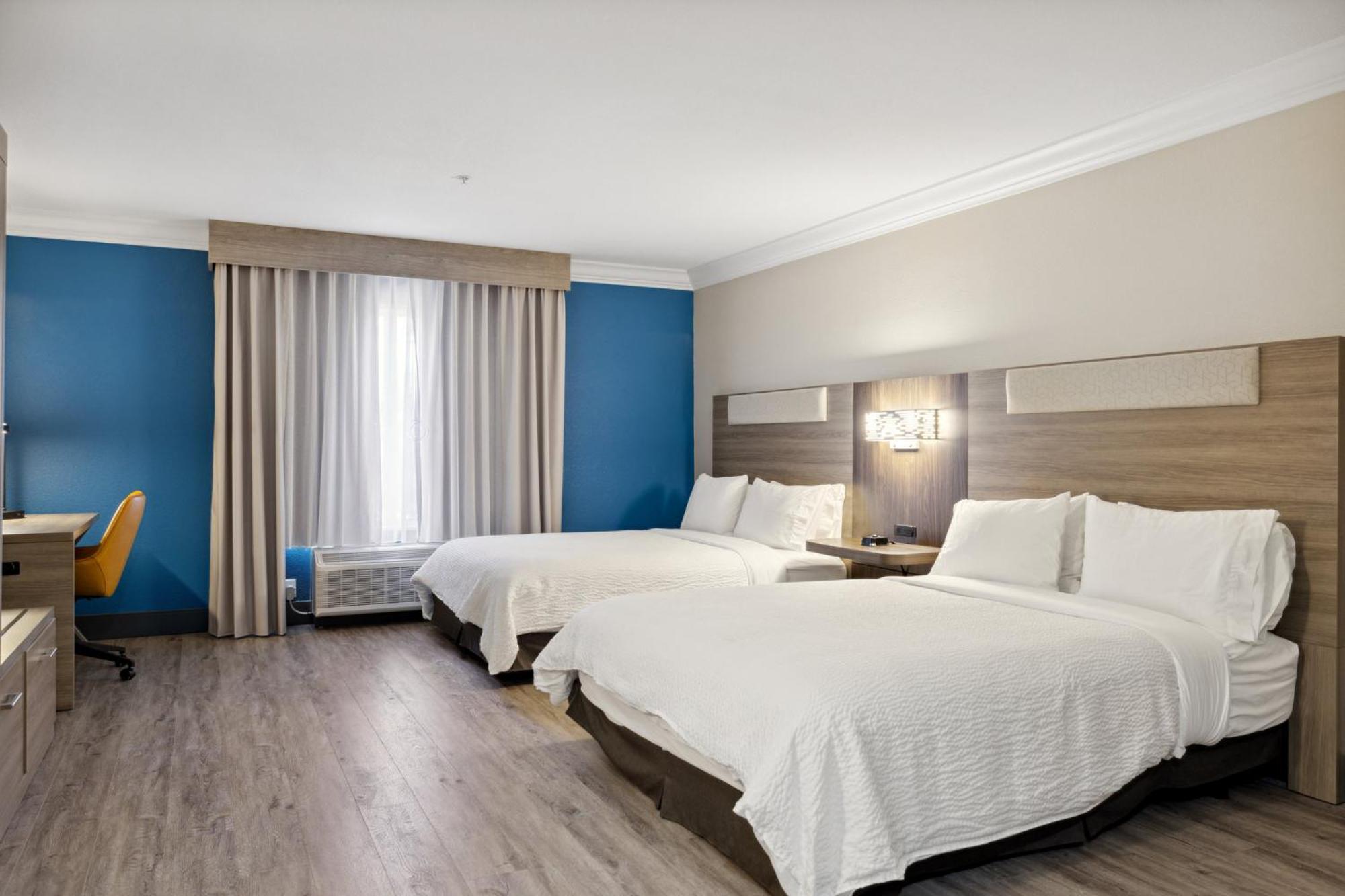 Holiday Inn Express Hotel & Suites Vacaville By Ihg Екстер'єр фото