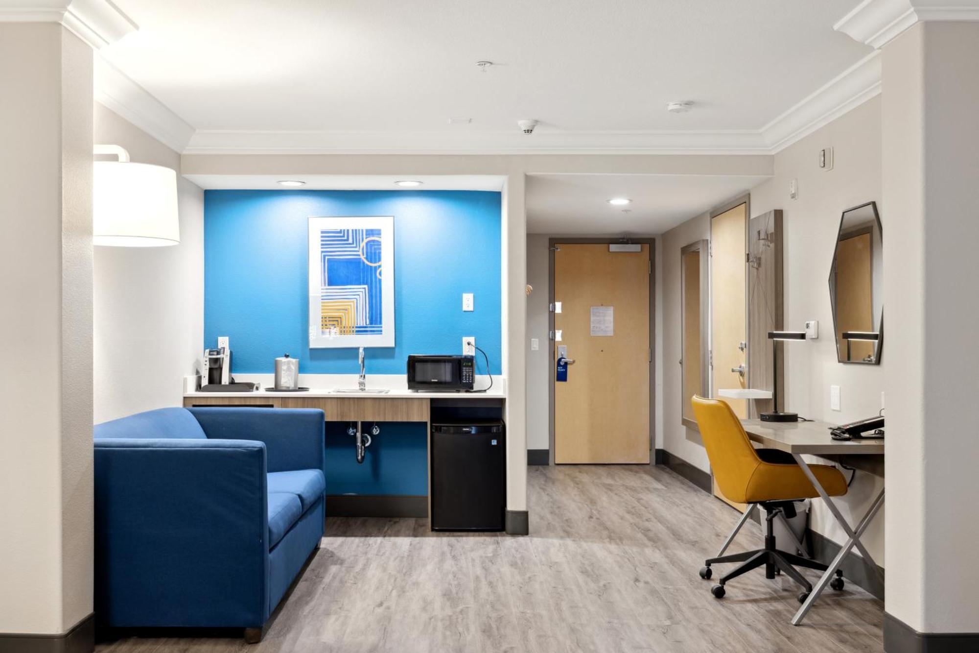 Holiday Inn Express Hotel & Suites Vacaville By Ihg Екстер'єр фото