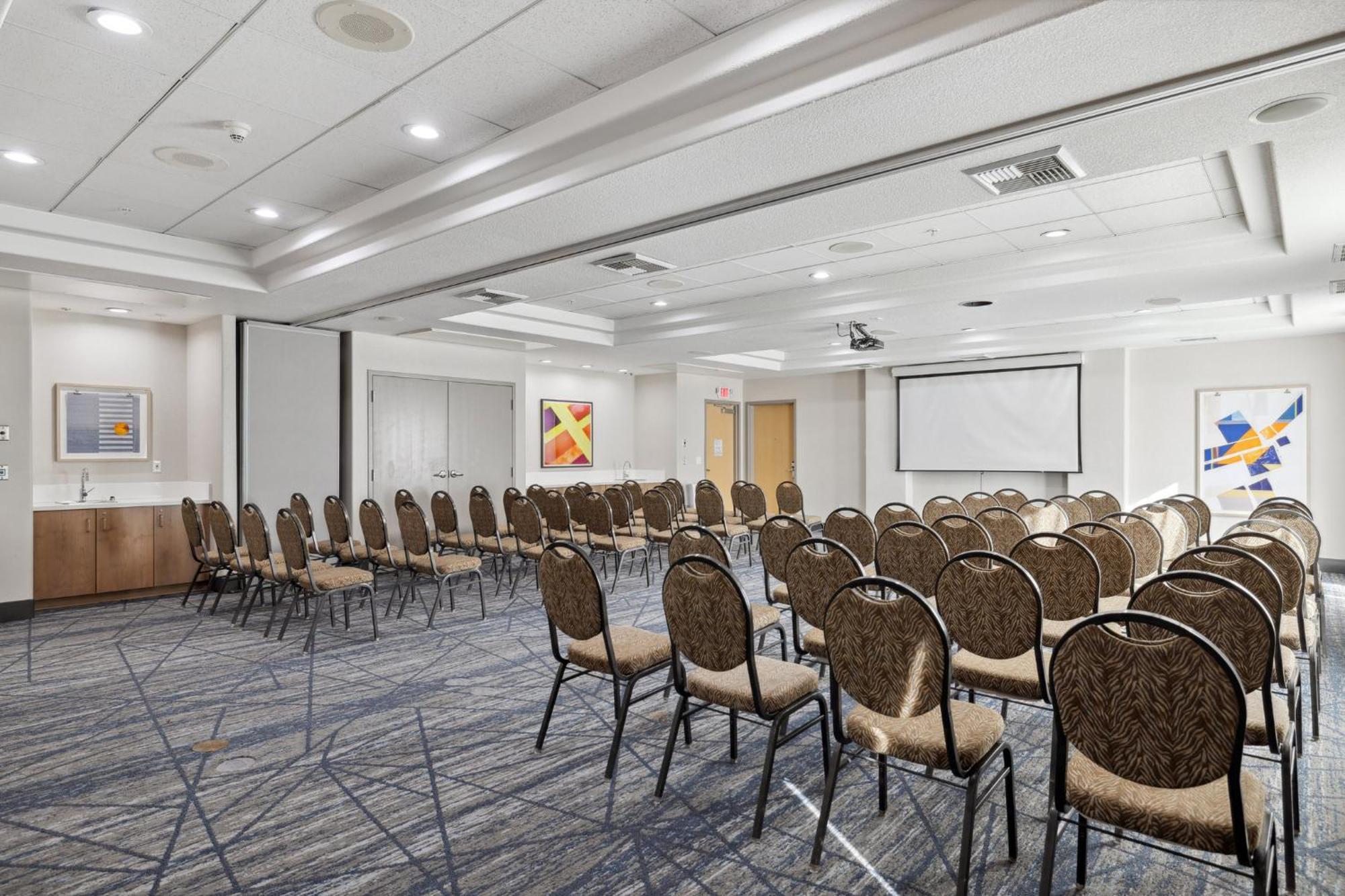 Holiday Inn Express Hotel & Suites Vacaville By Ihg Екстер'єр фото