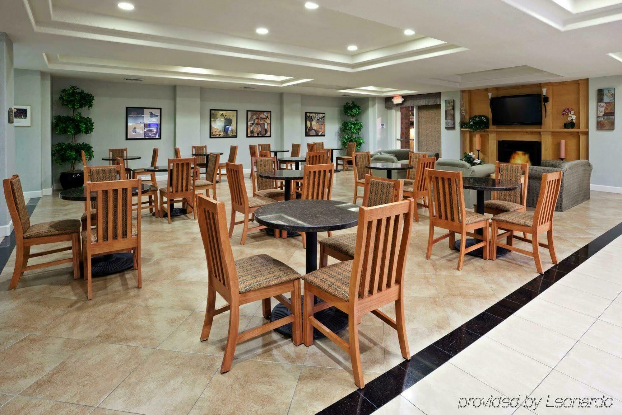 Holiday Inn Express Hotel & Suites Vacaville By Ihg Екстер'єр фото